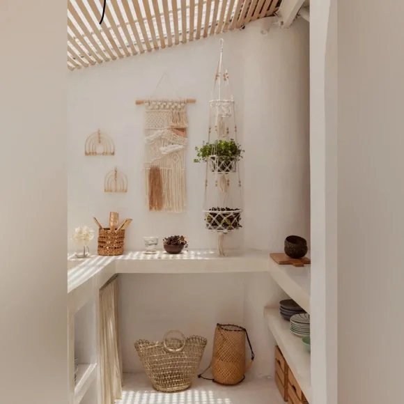 Franki Sea Grass Tote - NWT - Picture 7 of 8